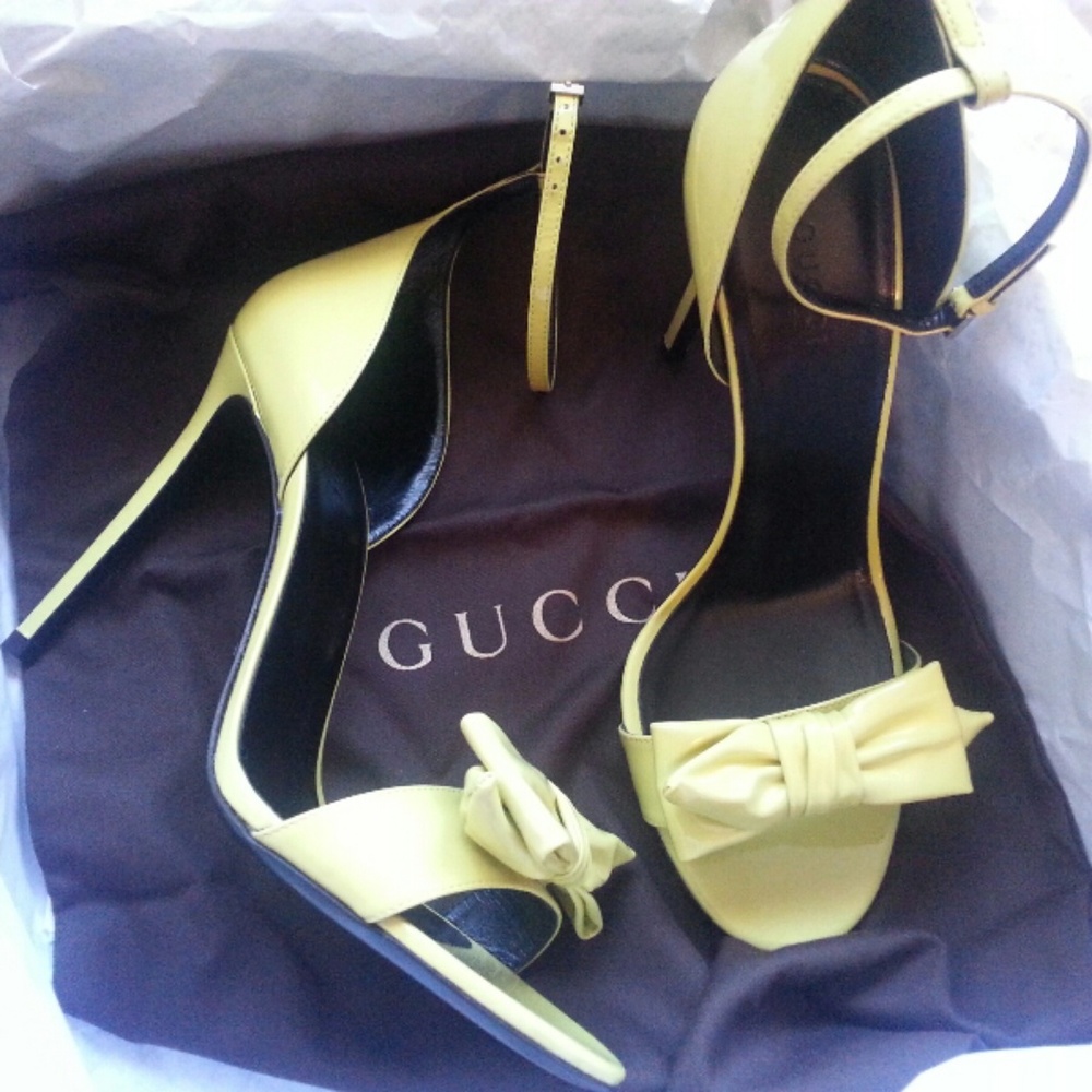 Never worn